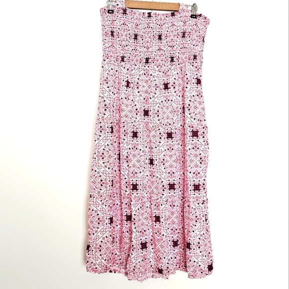 Ariat Memphis Western Halter Smocked Patterned Women's Maxi Dress Women's Size M - Picture 3 of 8